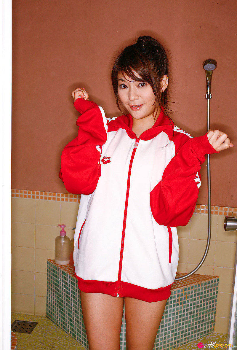 Юлия, 25 лет, 0 размер груди